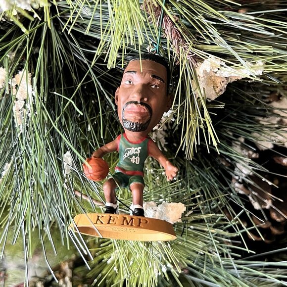 Shawn Kemp Headliners Christmas Tree Ornament Vintage 90's Seattle Super Sonics - Picture 1 of 5